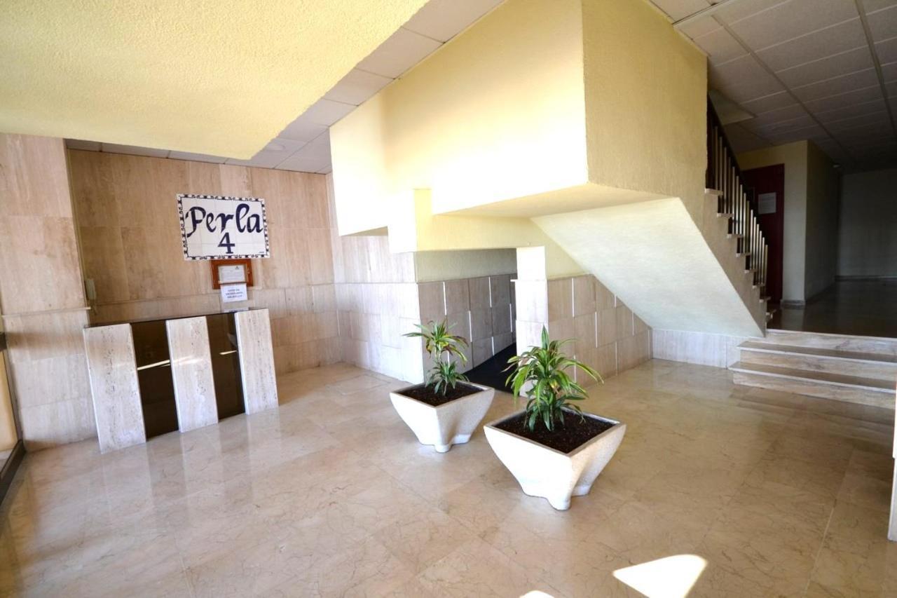 Fuengirola. Bonito Apartamento En Paseo Maritimo. Espectaculares Vistas Al Mar. Primera Linea Екстериор снимка
